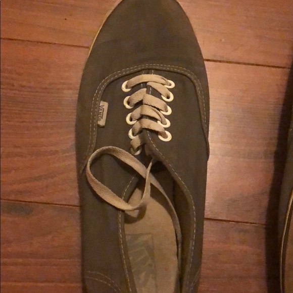 Grey low pro vans - Picture 6 of 8